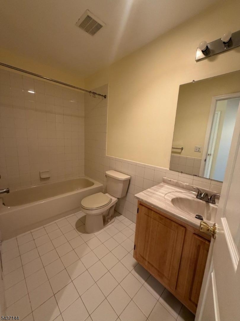 Somerset Glen - Residential Lease