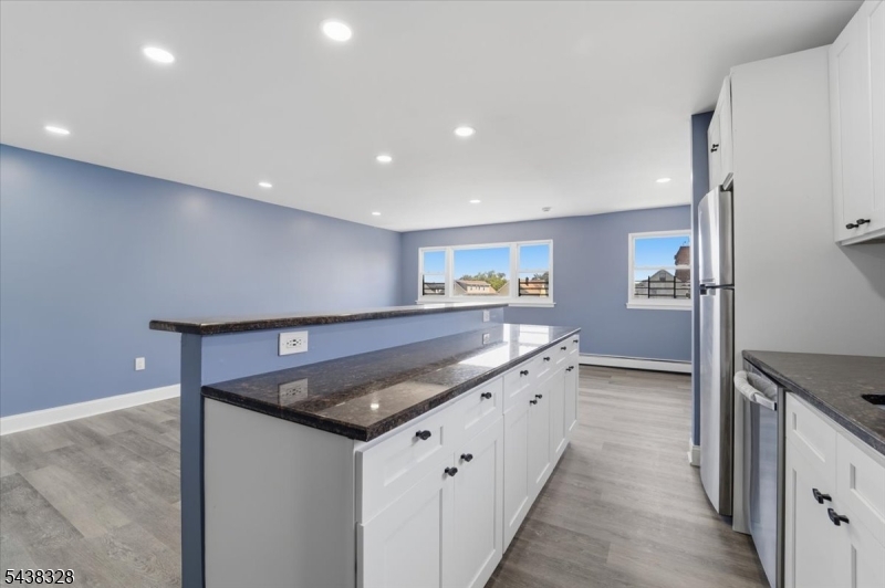 Elmora - Residential