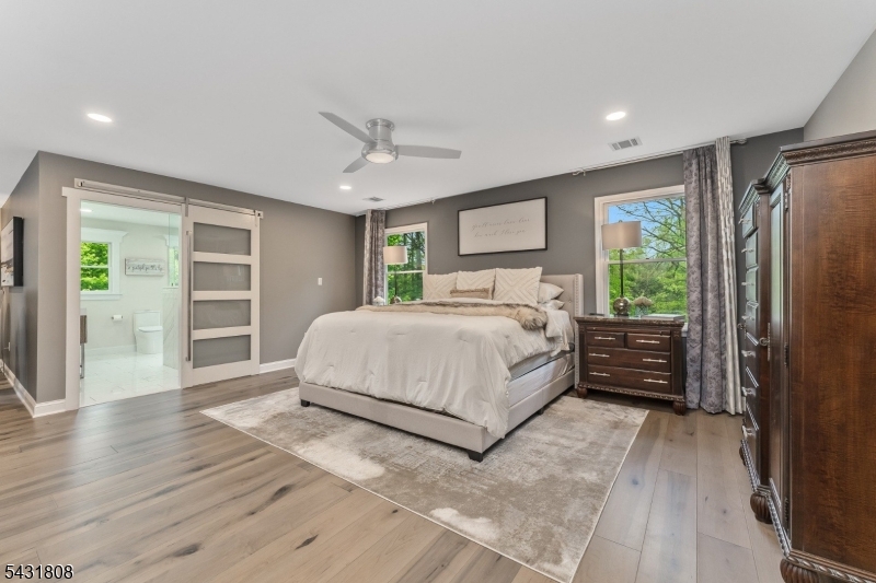 KINGWOOD - Residential