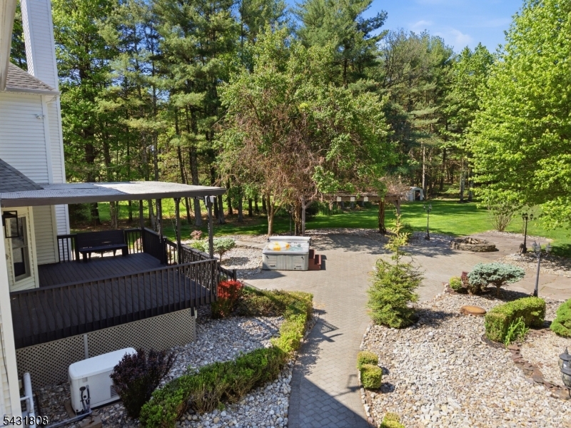 KINGWOOD - Residential
