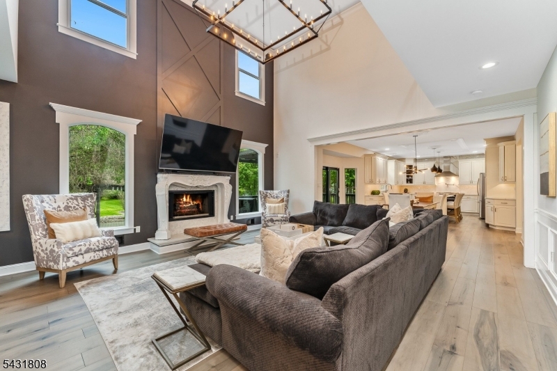 KINGWOOD - Residential