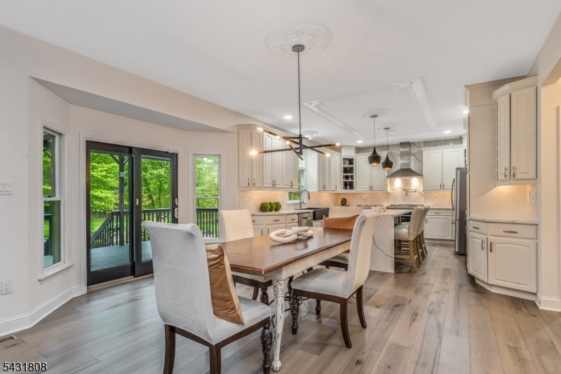 KINGWOOD - Residential