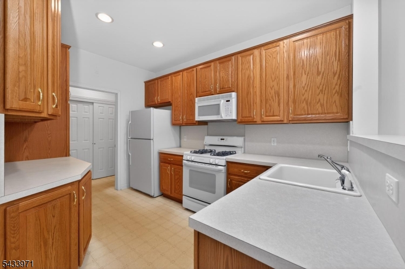 Beaver Brook - Residential