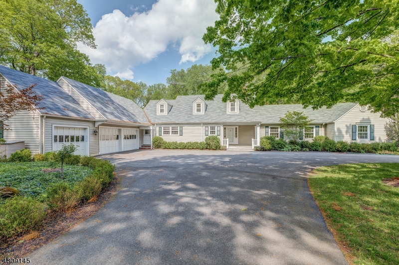 New Vernon - Residential