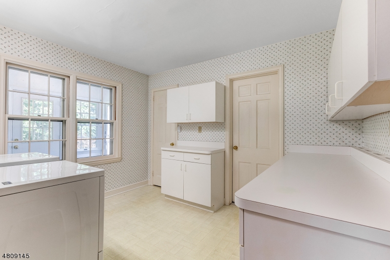 New Vernon - Residential