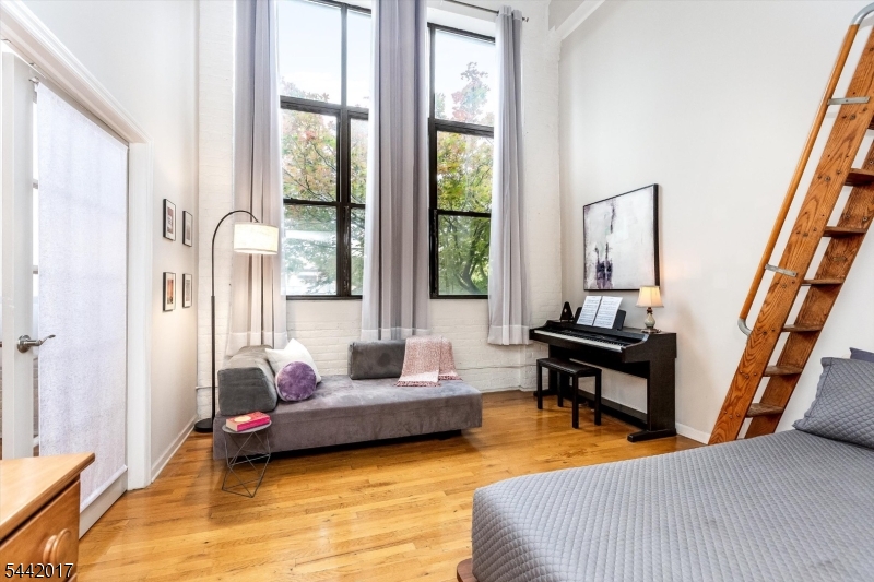 Highland Lofts - Residential