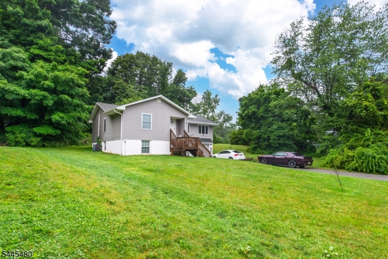 BARRY LAKES - Residential