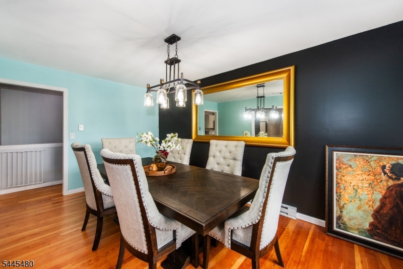 BARRY LAKES - Residential