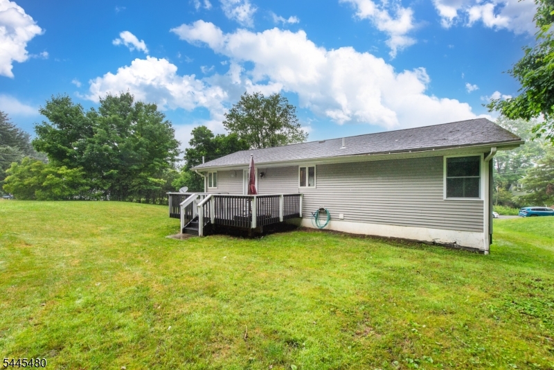 BARRY LAKES - Residential