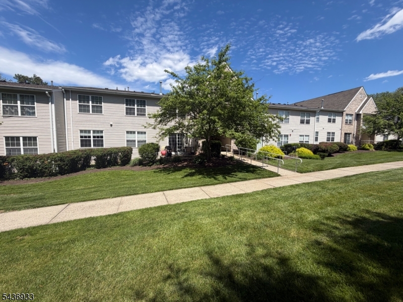 Parkside Court - Residential Lease