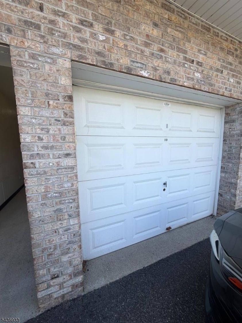 Parkside Court - Residential Lease