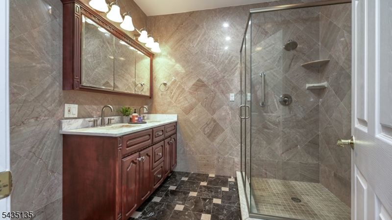 Stonehedge Estates - Residential