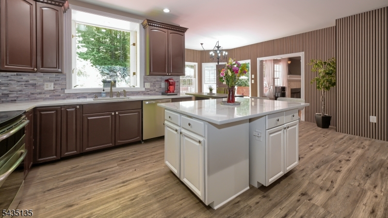 Stonehedge Estates - Residential