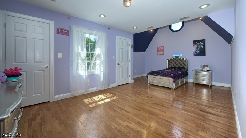Stonehedge Estates - Residential