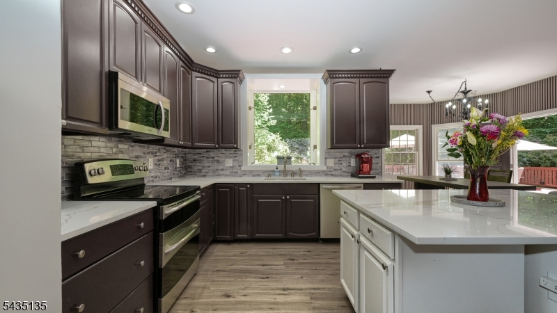 Stonehedge Estates - Residential