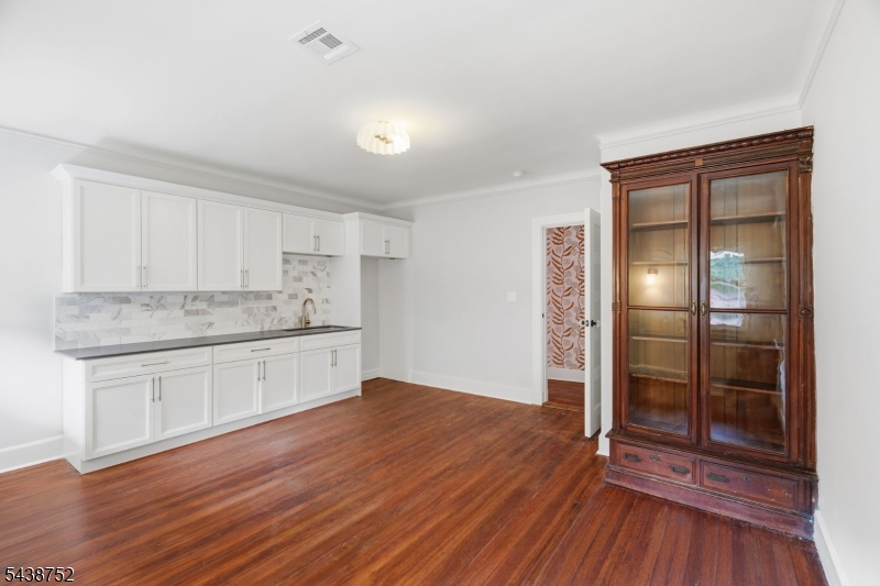 Estate Section - Residential