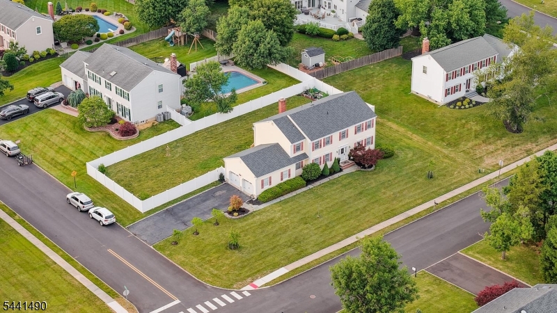 Eagles Crest - Residential