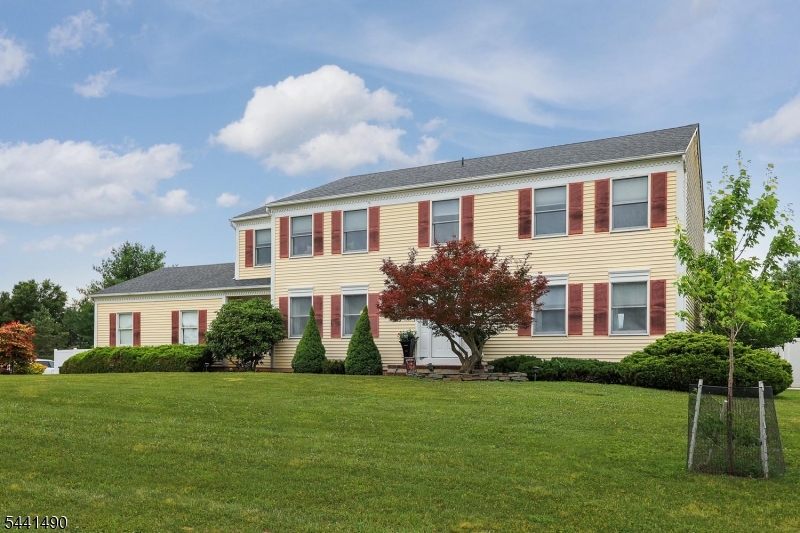 Eagles Crest - Residential
