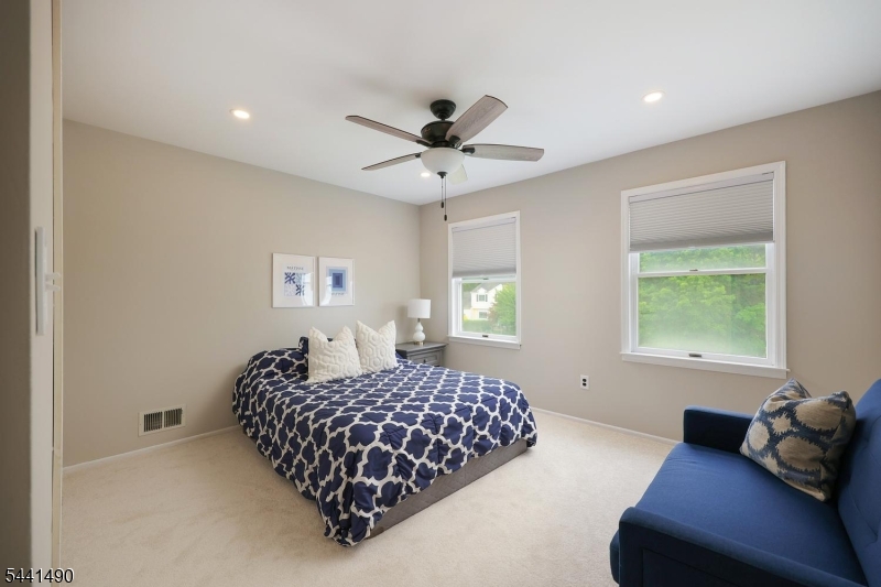 Eagles Crest - Residential