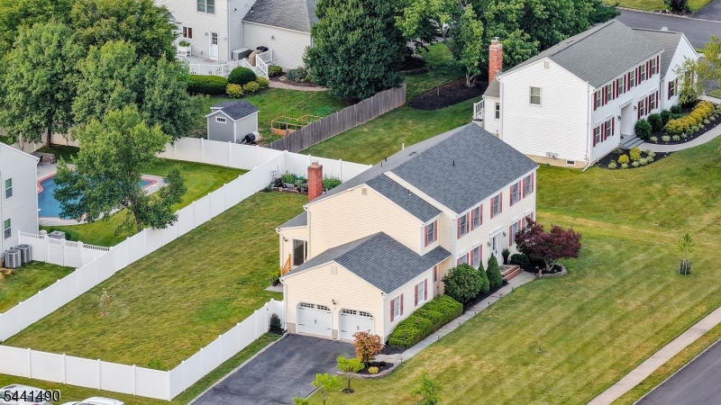 Eagles Crest - Residential