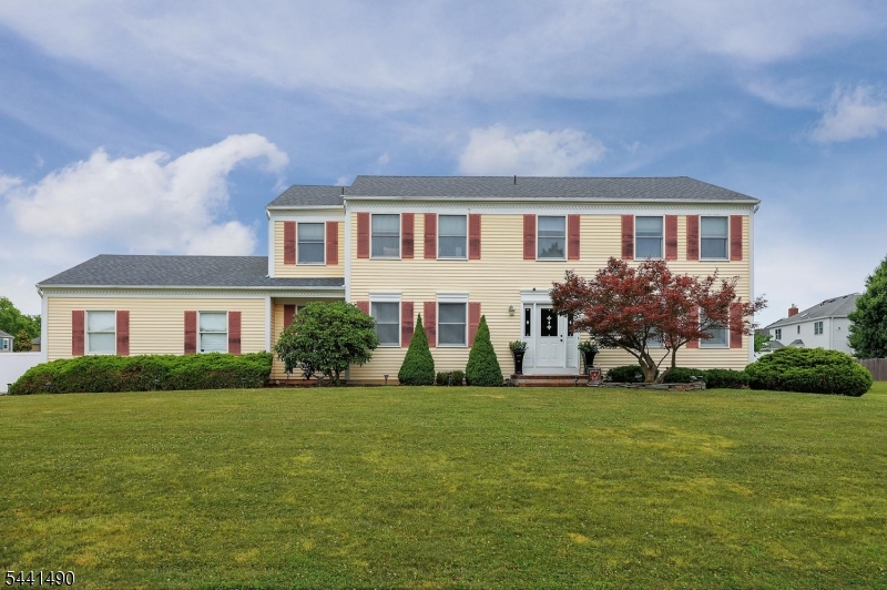 Eagles Crest - Residential
