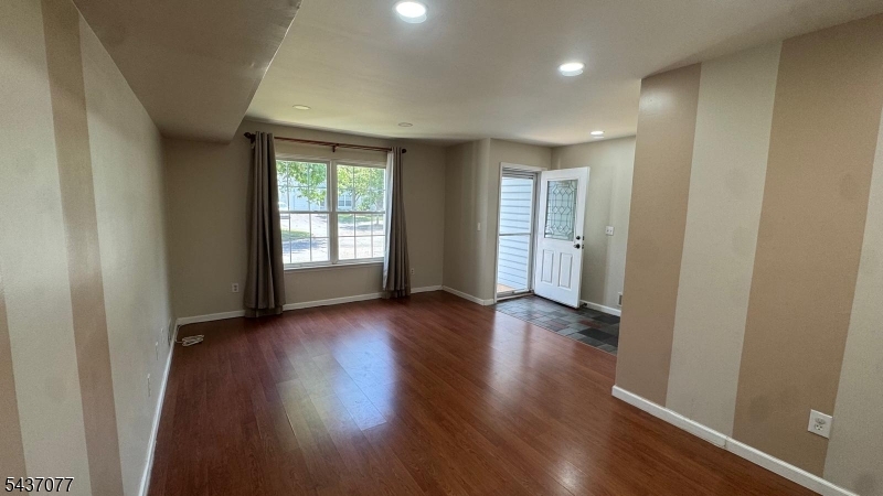 Carriage Townhomes - Residential Lease