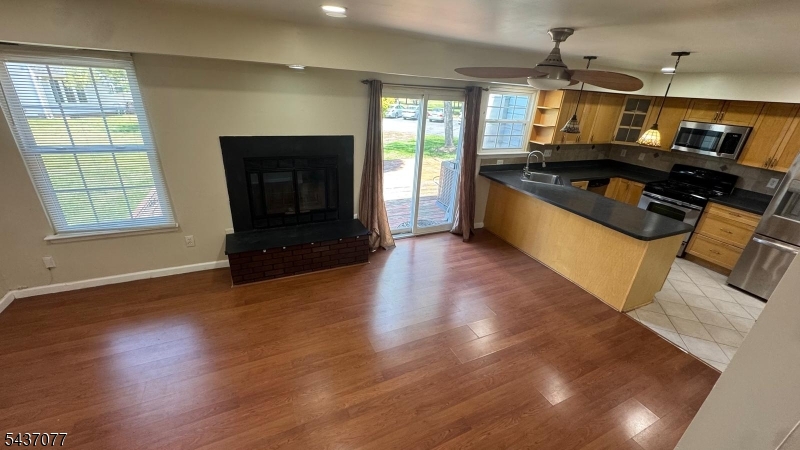 Carriage Townhomes - Residential Lease