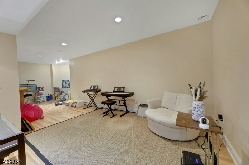 Kensington Wood - Residential