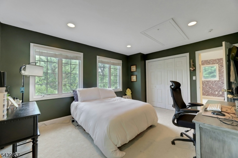 Kensington Wood - Residential