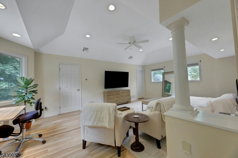 Kensington Wood - Residential