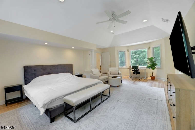 Kensington Wood - Residential