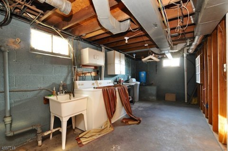 Stickles Pond - Residential Lease
