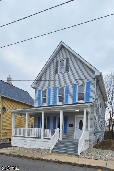 Charming colonial style single family house in the heart of Newton. It is a recently renovated 3 bedroom, 1.5 bathroom house. Brand new flooring throughout the first and second floor, quartz counter tops and cabinetry installed in the walk-in pantry and kitchen, new vanities and tub installed in the bathrooms, partially finished walk-out basement, and fully finished walk-up attic. Additional features include a recently paved driveway, second sink in the pantry, brand new microwave and stove, and washer/dryer hookup in the basement. Off the kitchen there are living room and dining room areas that have access to a cozy front porch. Located just a short walk to downtown Newton's shops, restaurants, and only minutes from the high school. This home offers comfort, convenience and charm.