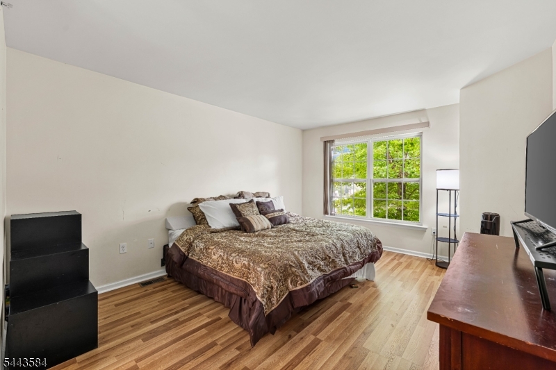 Birch Glen - Residential