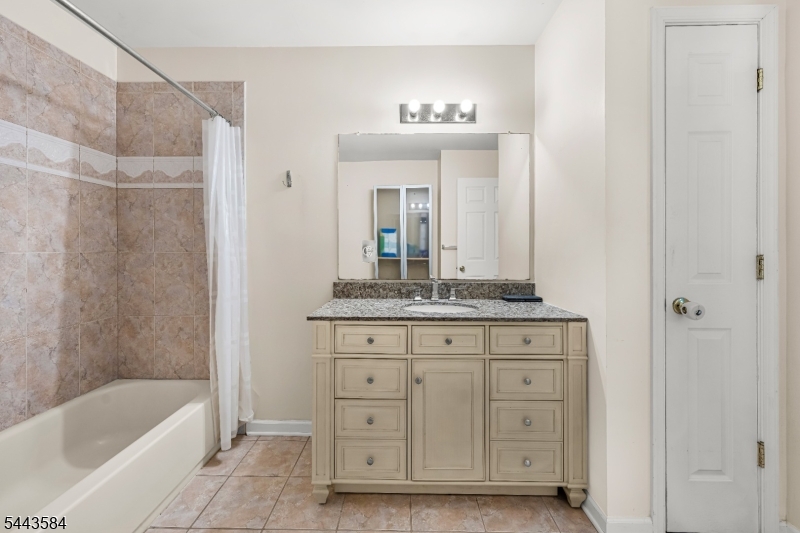 Birch Glen - Residential