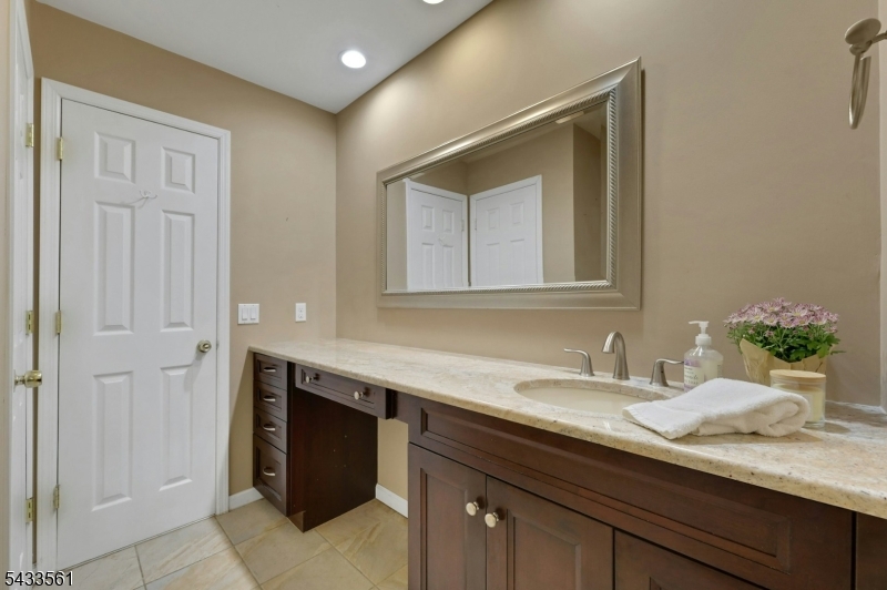 Pines Lake Association - Residential