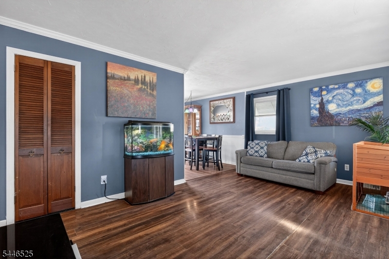 Lincoln Mannor - Residential