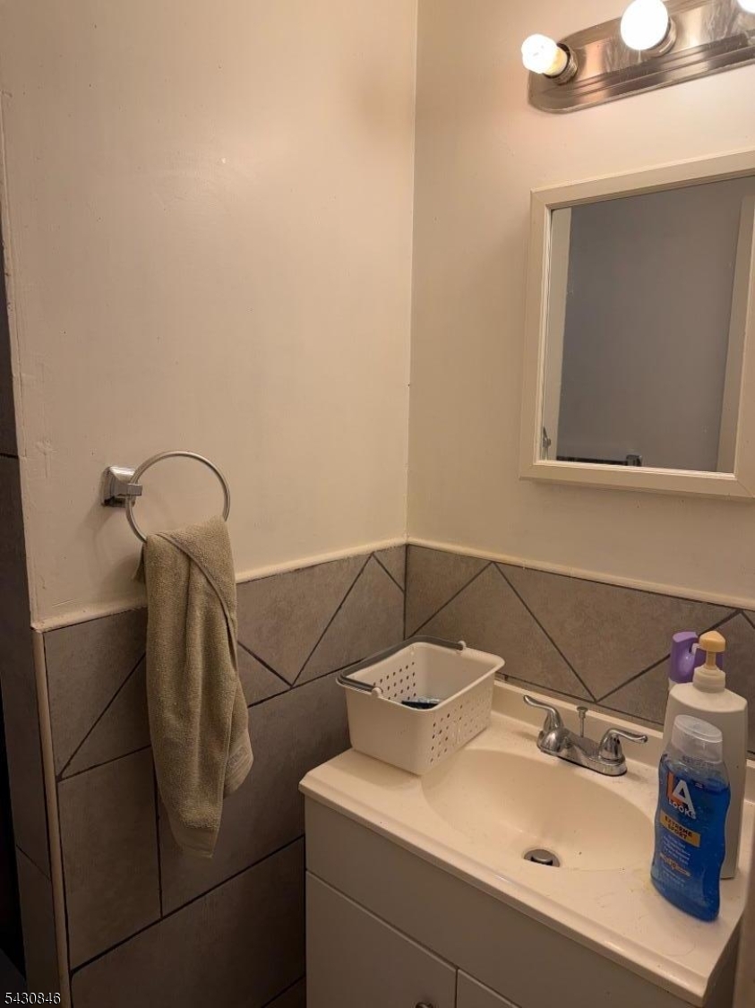 Ardleigh Park Condominiums - Residential