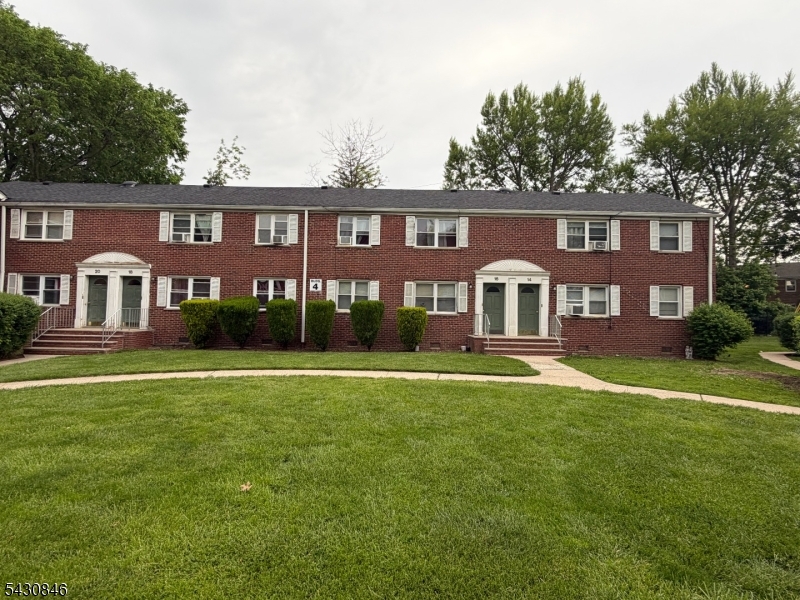 Ardleigh Park Condominiums - Residential