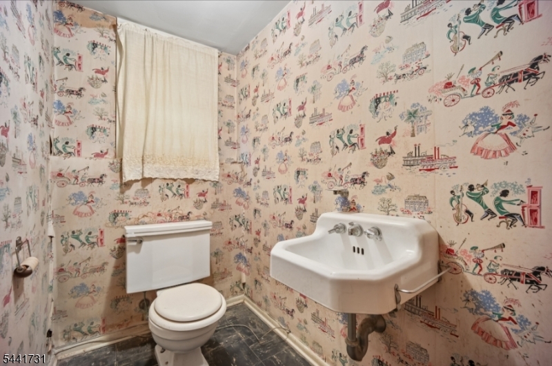 Collins - Residential