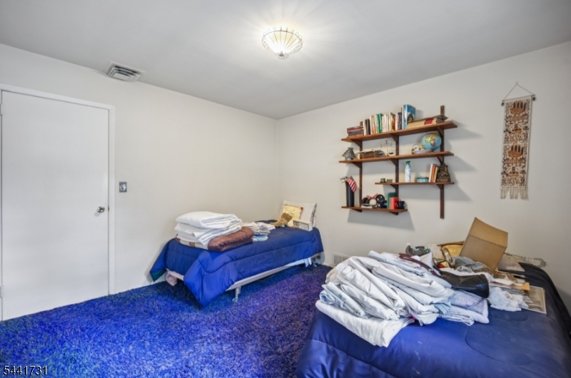 Collins - Residential
