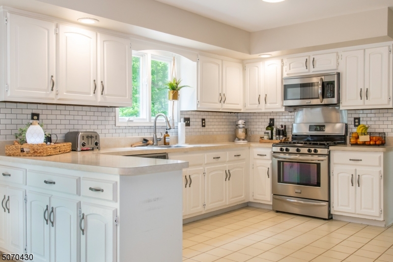 Center Grove - Residential