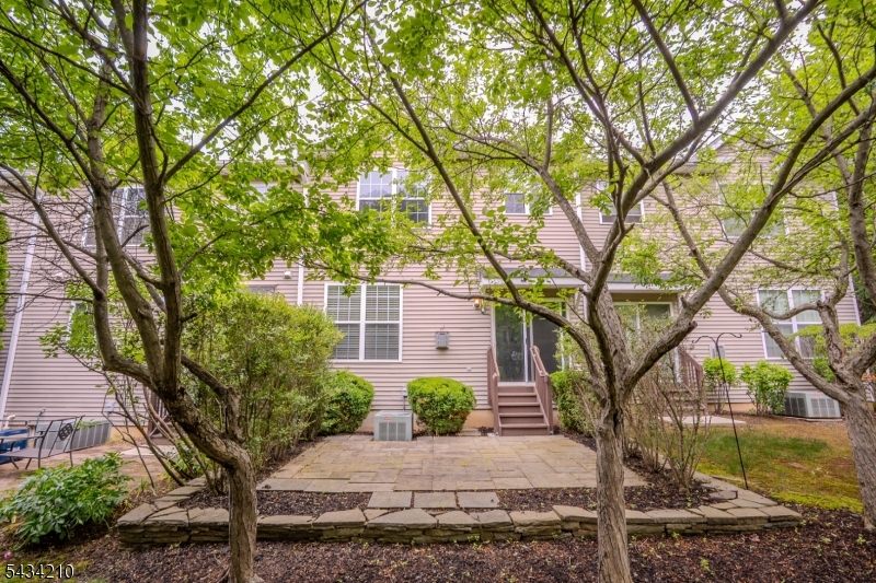 MONTGOMERY HILLS - Residential