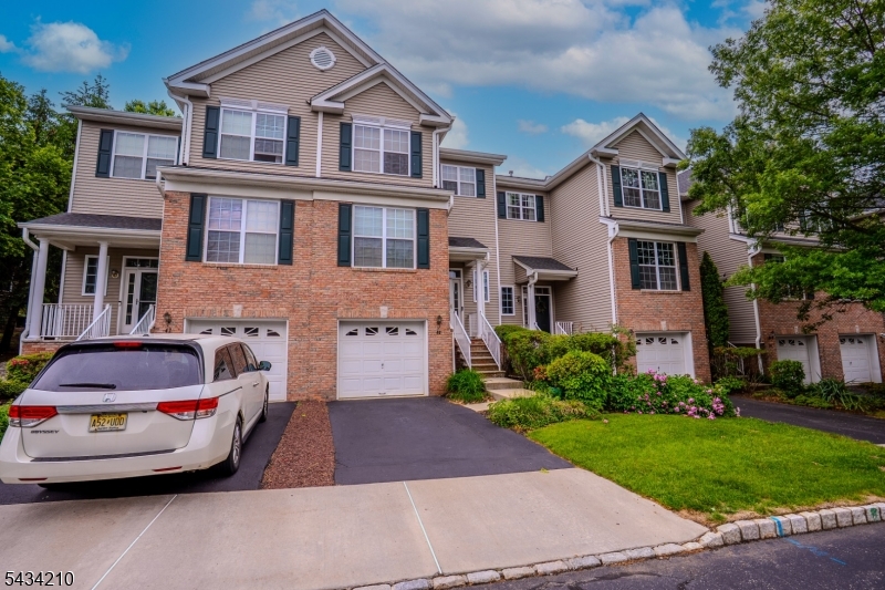 MONTGOMERY HILLS - Residential