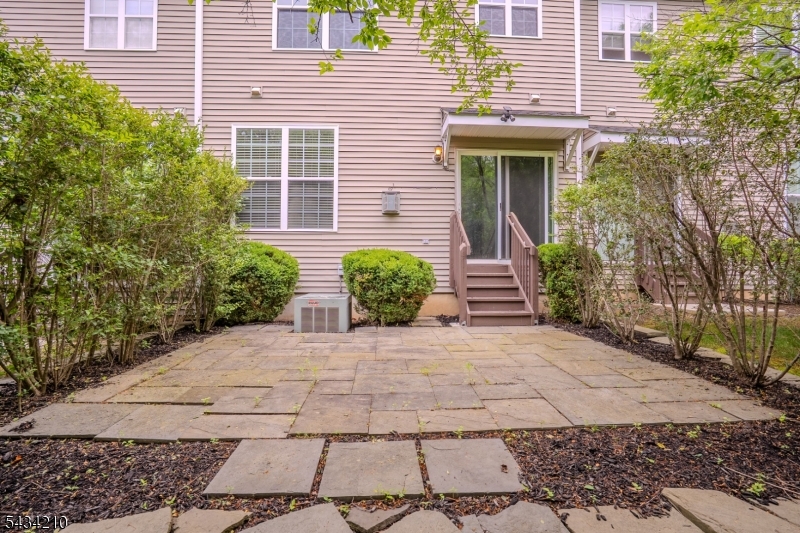 MONTGOMERY HILLS - Residential