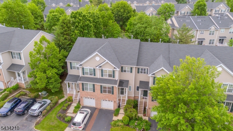 MONTGOMERY HILLS - Residential