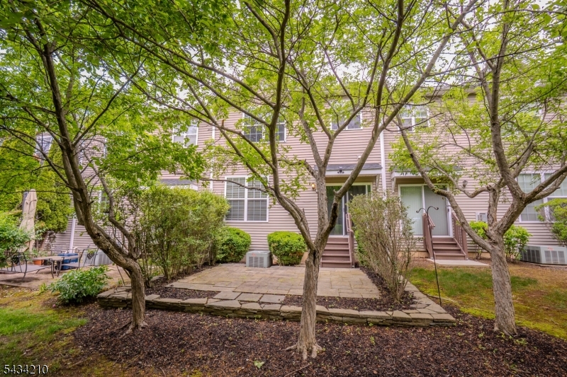 MONTGOMERY HILLS - Residential