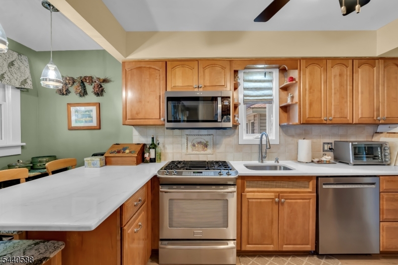 Netherwood Heights Historic - Residential