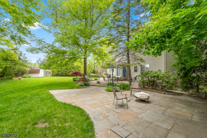 BRITTANY PARK - Residential