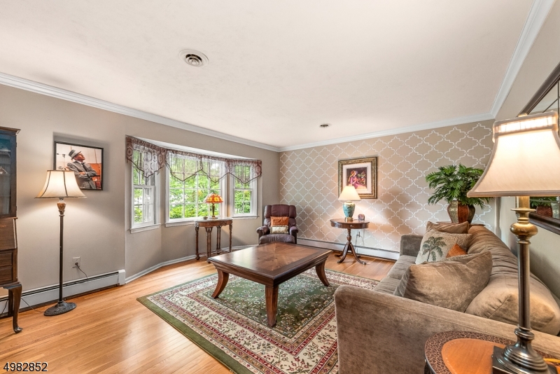 BRITTANY PARK - Residential